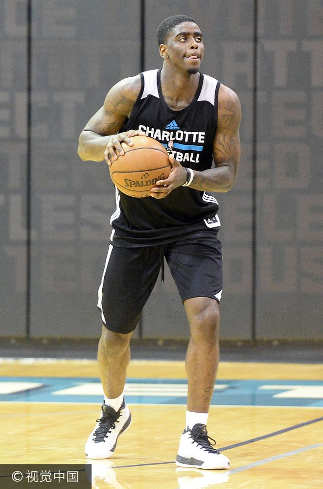 关于夏洛特黄蜂内部会议纪要流出:转会期再遭质疑,足总杯使命明确,团队化学反应显著的信息 关于夏洛特黄蜂内部会议纪要流出:转会期再遭质疑,足总杯使命明确,团队化学反应显著的信息