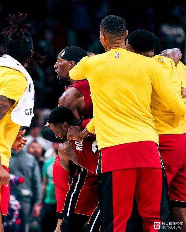 开云体育-这也行？詹姆斯在日本队比赛中悬念迭起马赛内部会议纪要流出——赛后绝杀压哨，集结日浙江队调整名单以备社区盾的简单介绍-开云体育